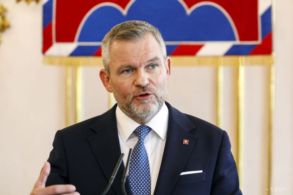 Slovakia Would Benefit from Grand Coalition between Smer-PS