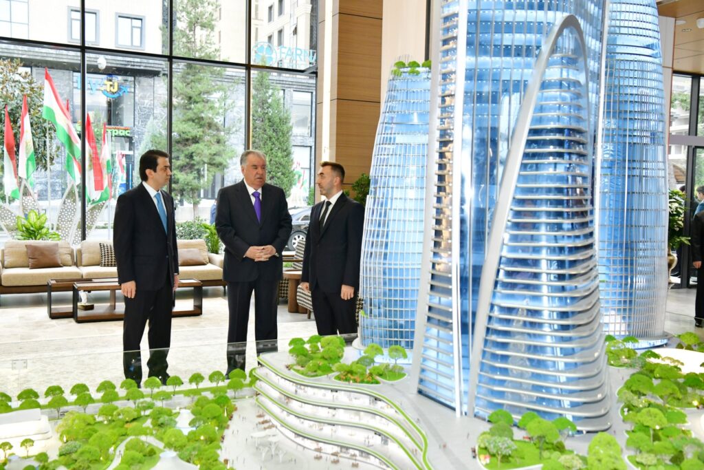 Tajikistan's capital will build the "Dushanbe Tower" with a height of 340 meters. Emomali Rahmon launched the construction of a large-scale architectural complex
