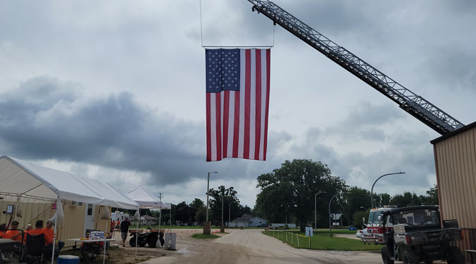 Those at Iowa Firefighters Association Convention remember 9/11 anniversary