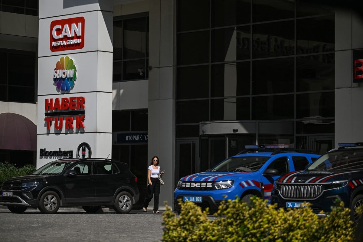 Turkey returns 33 Can Holding companies seized last year
