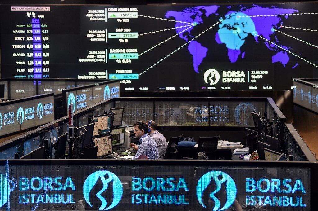 Turkish lawmaker alleges tipoff let investors exit before fund freeze