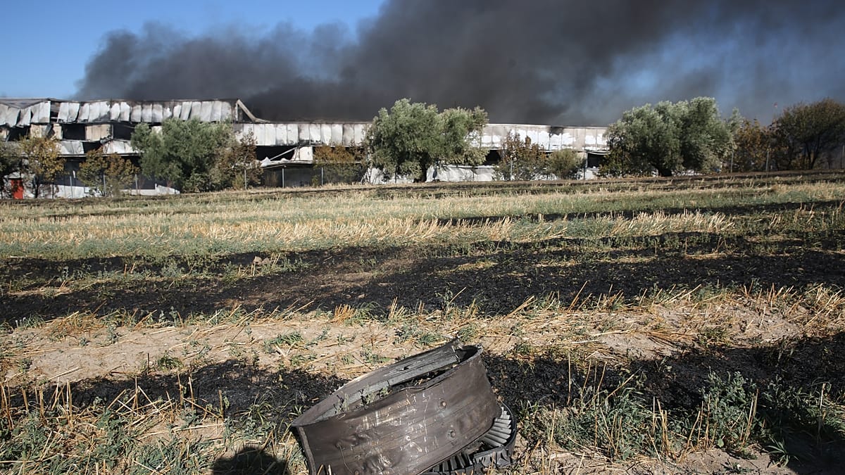 Two pilots killed in Phantom F-4 jet crash during Greek air force annual show