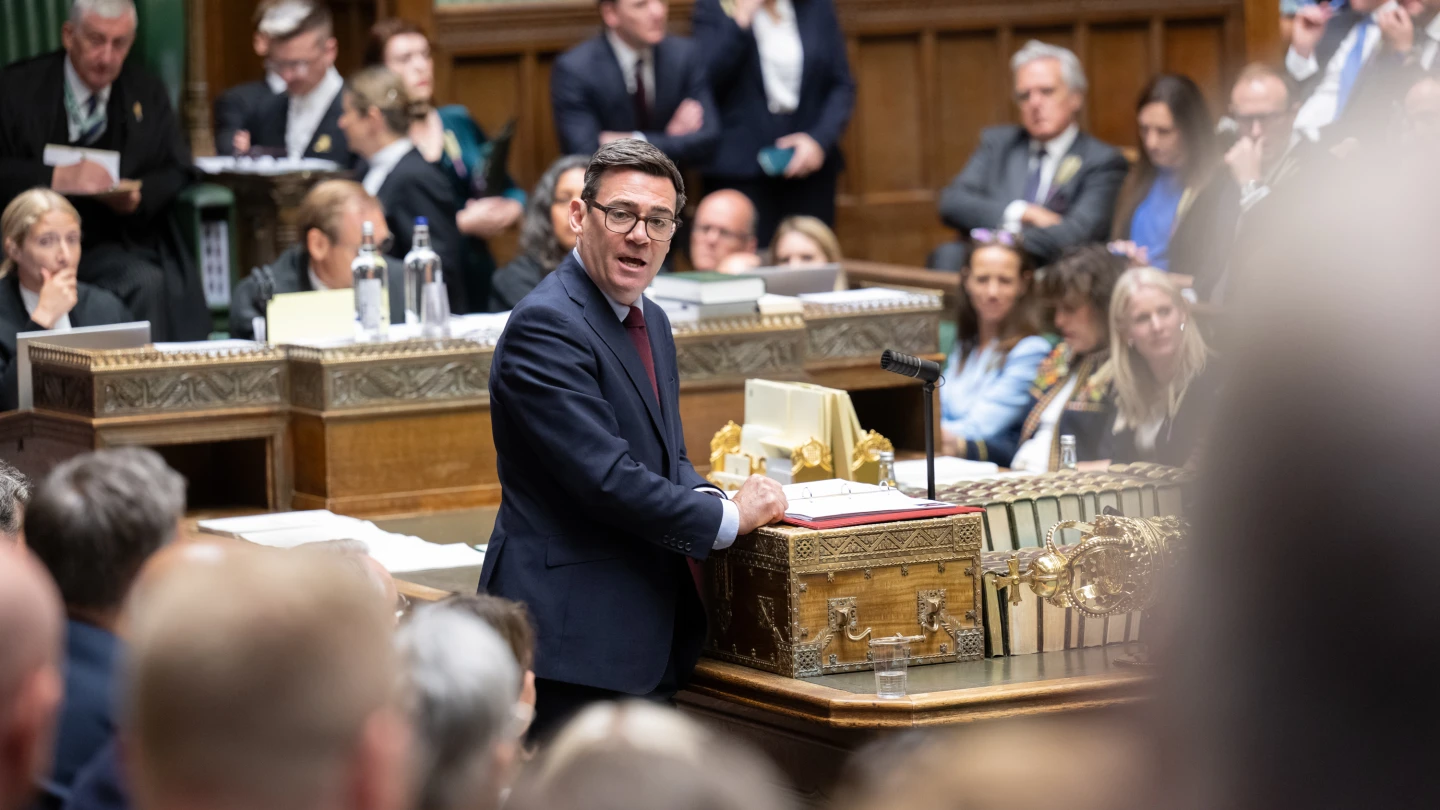 UK government introduces bill to remove ban on Jews, Catholics advising monarch on church appointments - Israel & Jewish News