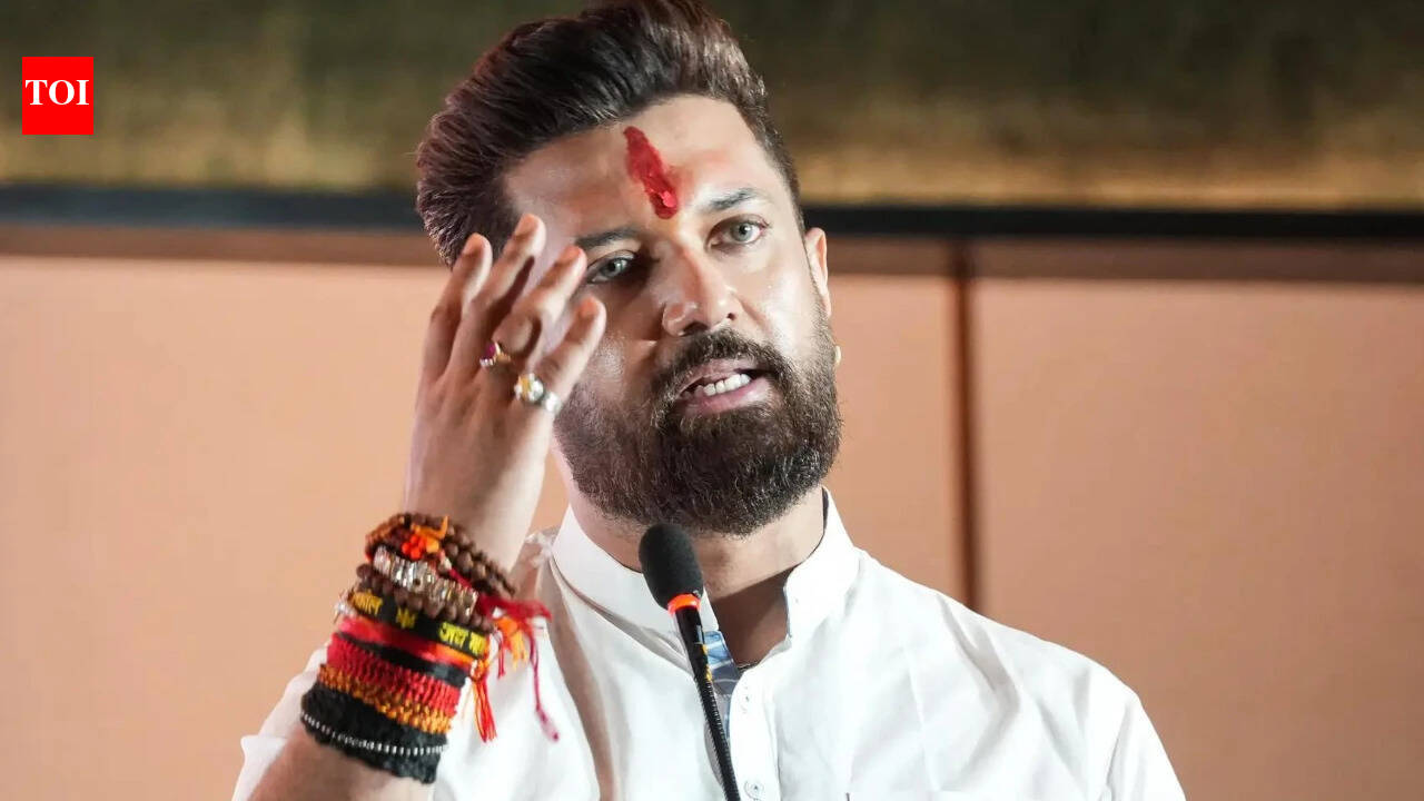 Union minister Chirag Paswan gets death threat letter warning ‘hardcore terrorists’ will kill him | Delhi News