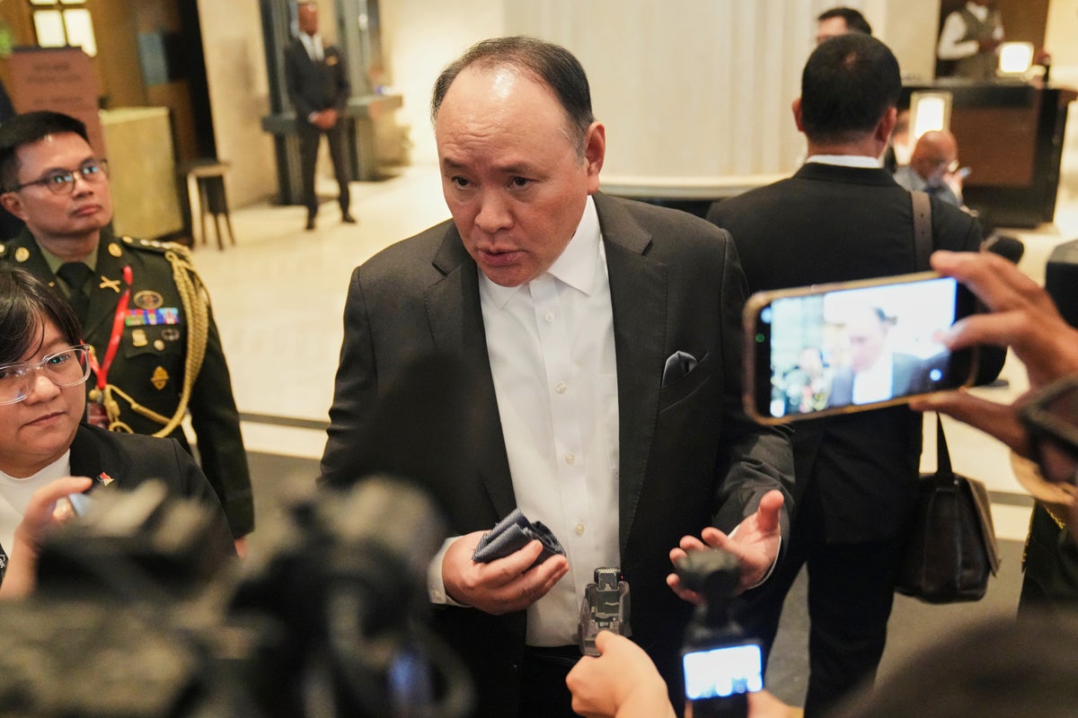 War of words between China and Philippines over South China Sea claims