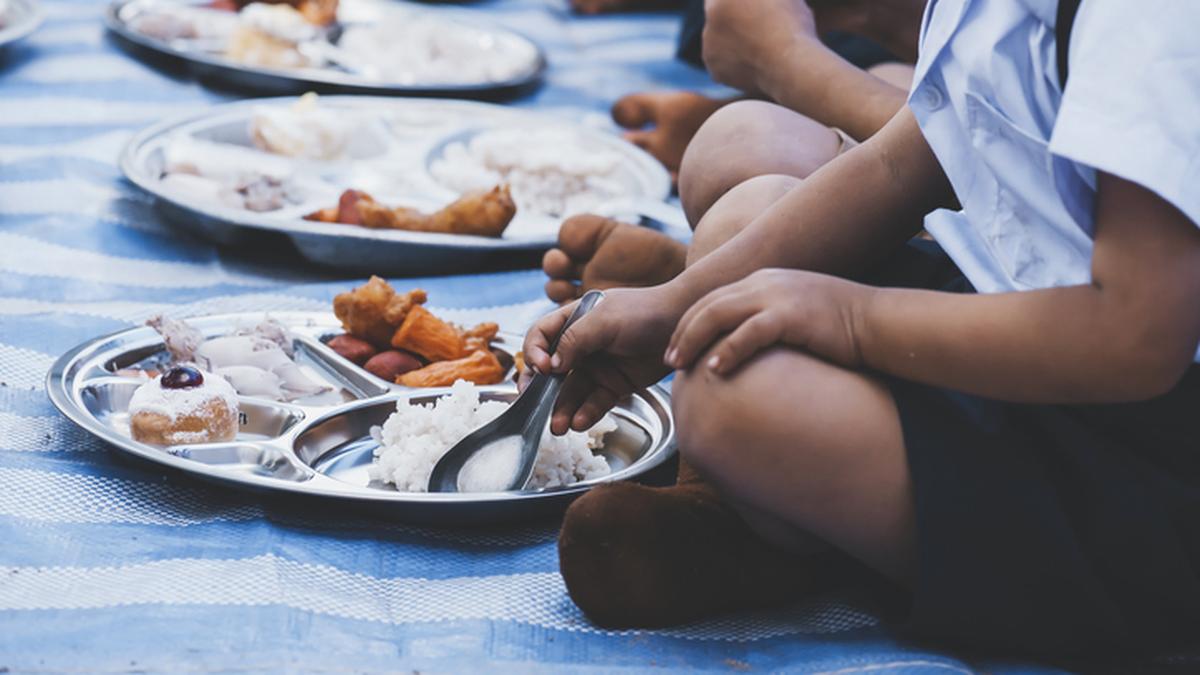 West Bengal withdraws approval for Akshaya Patra to provide mid-day meals in four districts