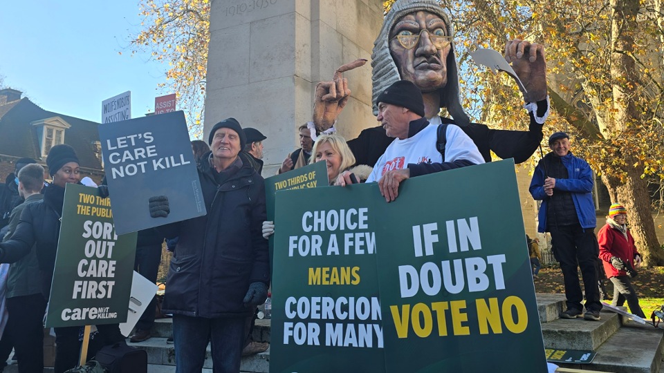 Westminster: MPs vote against assisted suicide Bill