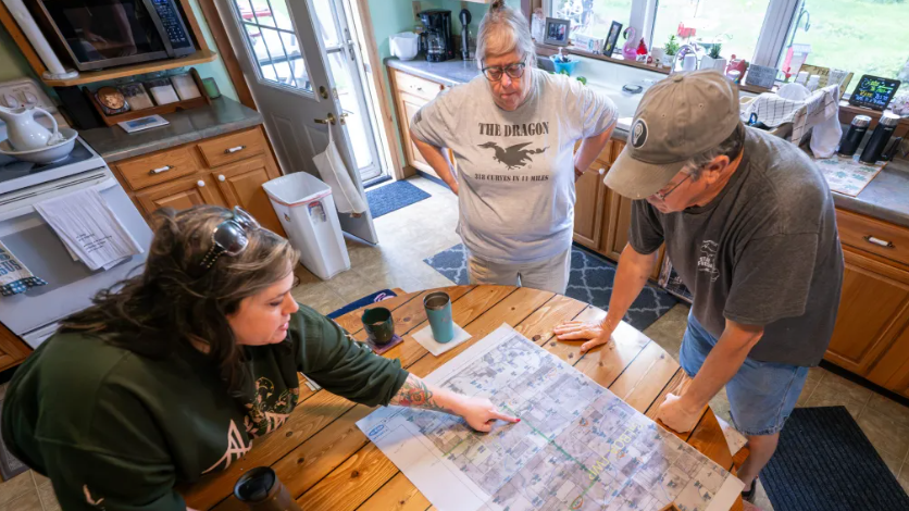 ‘Hush-hush’: Benton County residents fight plans for massive hog farms - Indianapolis News | Indiana Weather | Indiana Traffic