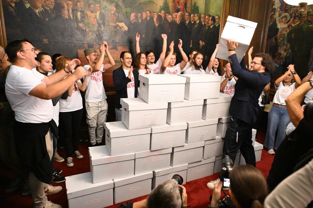 ‘Prosecutorial police, lustration, free school textbooks, cheaper medicines’Serbian Monitor