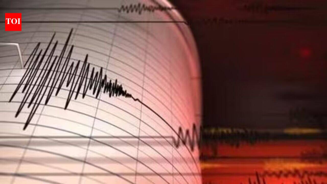 16 killed, 32 injured in magnitude 7 earthquake in Tibet; rescue operations under way