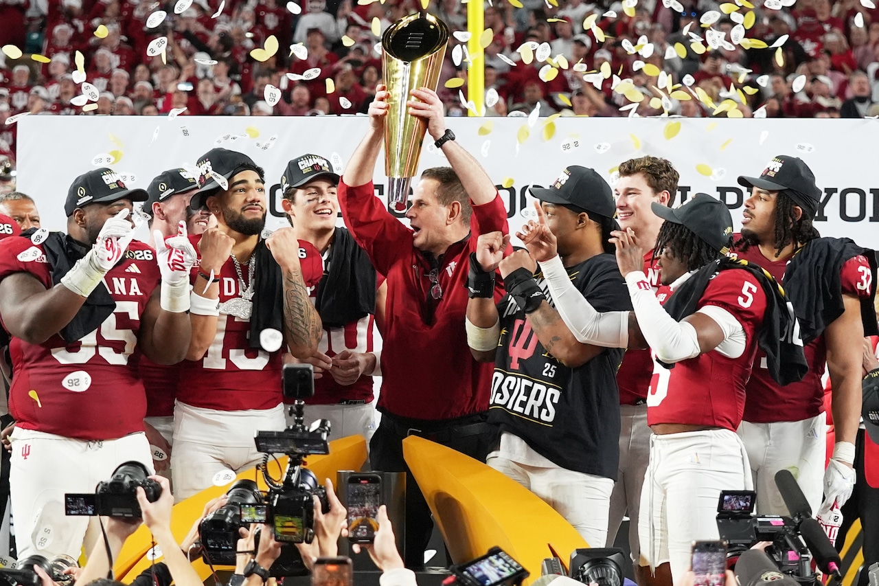 24-team College Football Playoff expansion draws national debate
