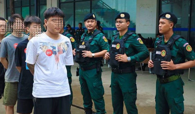 90 foreigners expelled from Cambodia