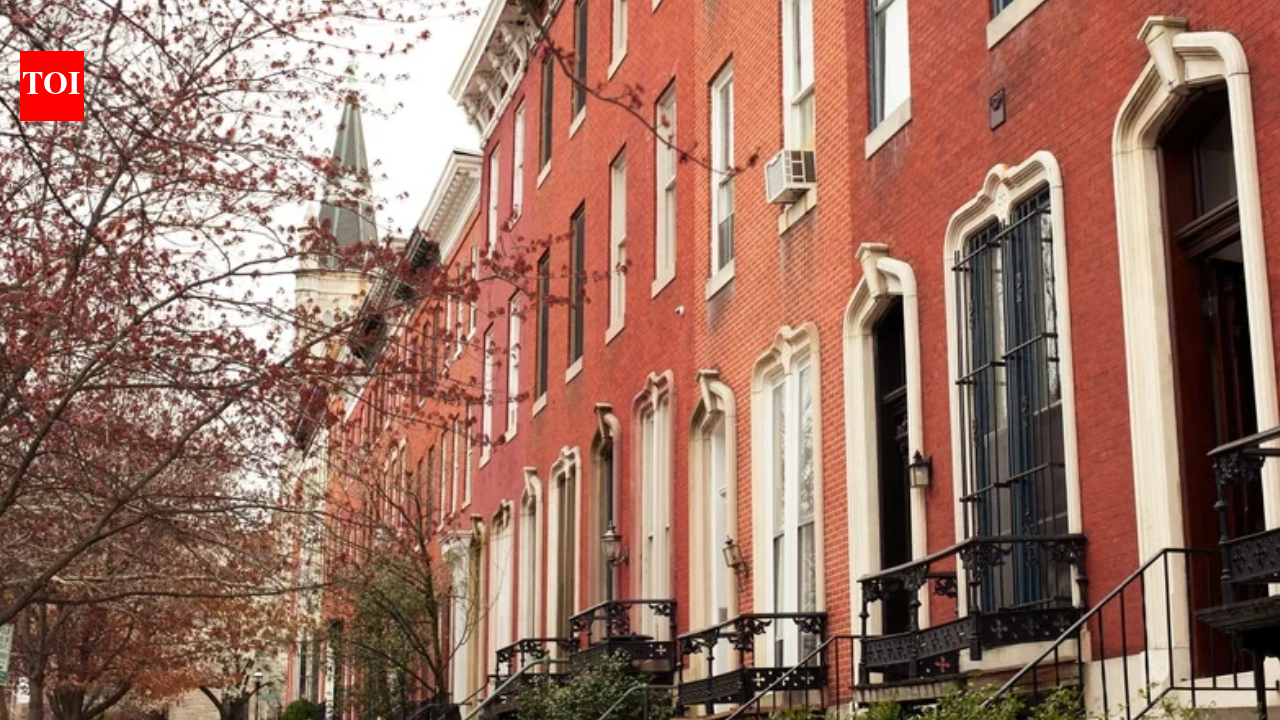 A Baltimore house bought for $43,000 in 2022 was resold for $310,000 in 2023; three years later it was listed for $35,000 after foreclosure as lenders alleged a wider property fraud scheme involving hundreds of homes