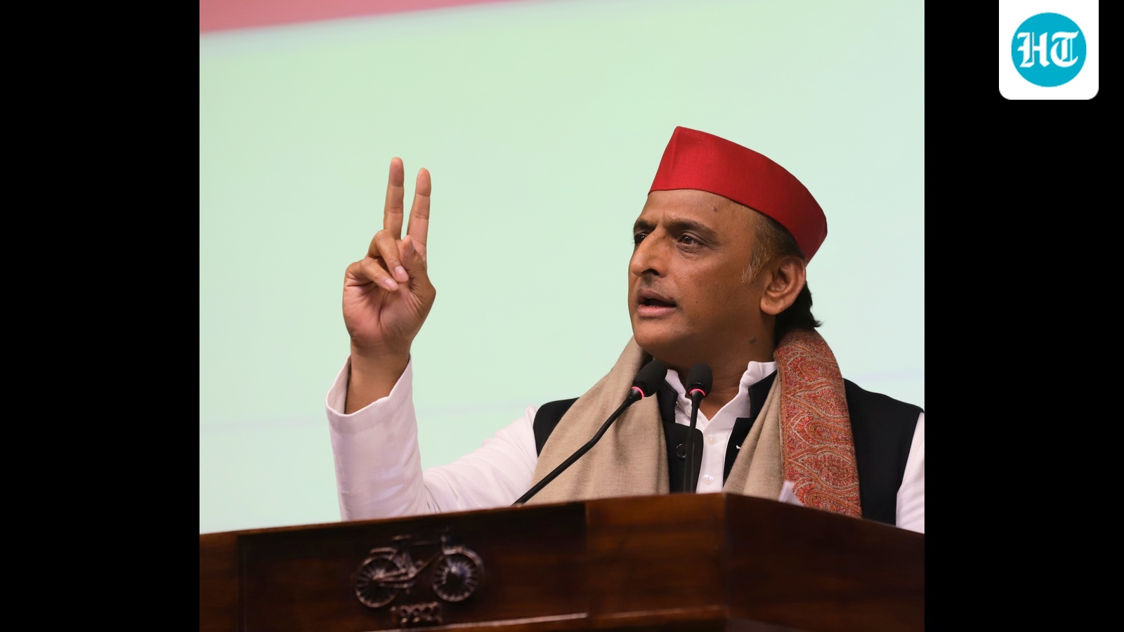 Akhilesh urges SP workers to guard against ‘vote theft’
