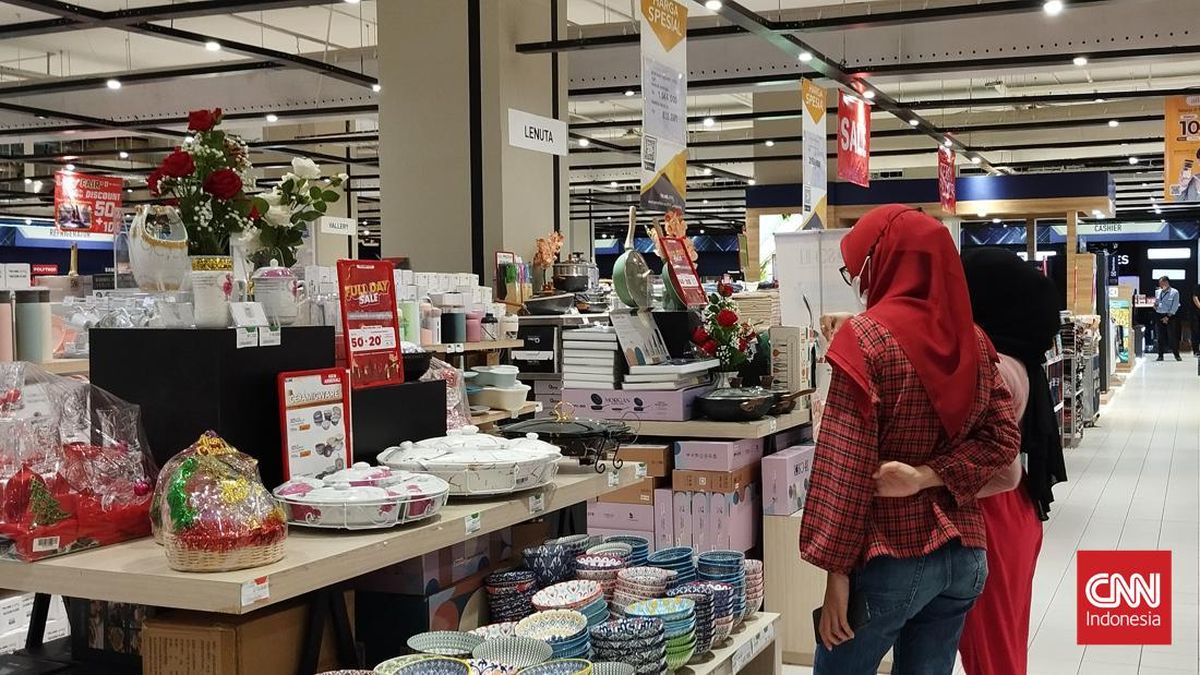 Alat Makan dan Minum Mulai Rp12 Ribu, Cuma di Transmart Full Day Sale