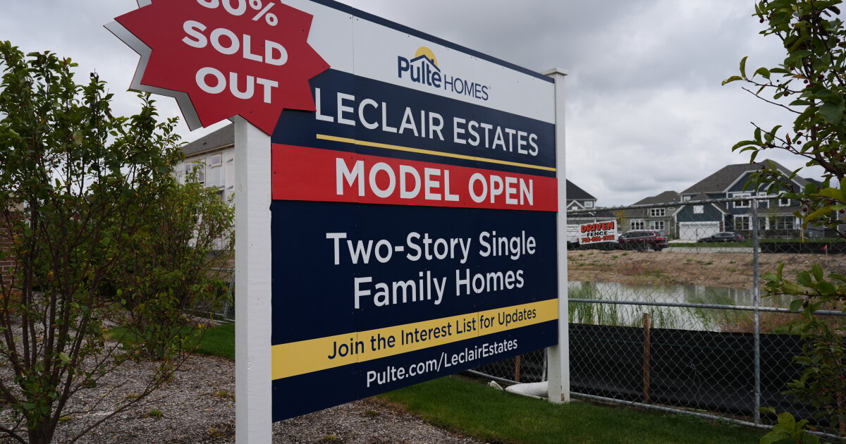 Average long-term US mortgage rate eases to 7.32% in first pullback since August