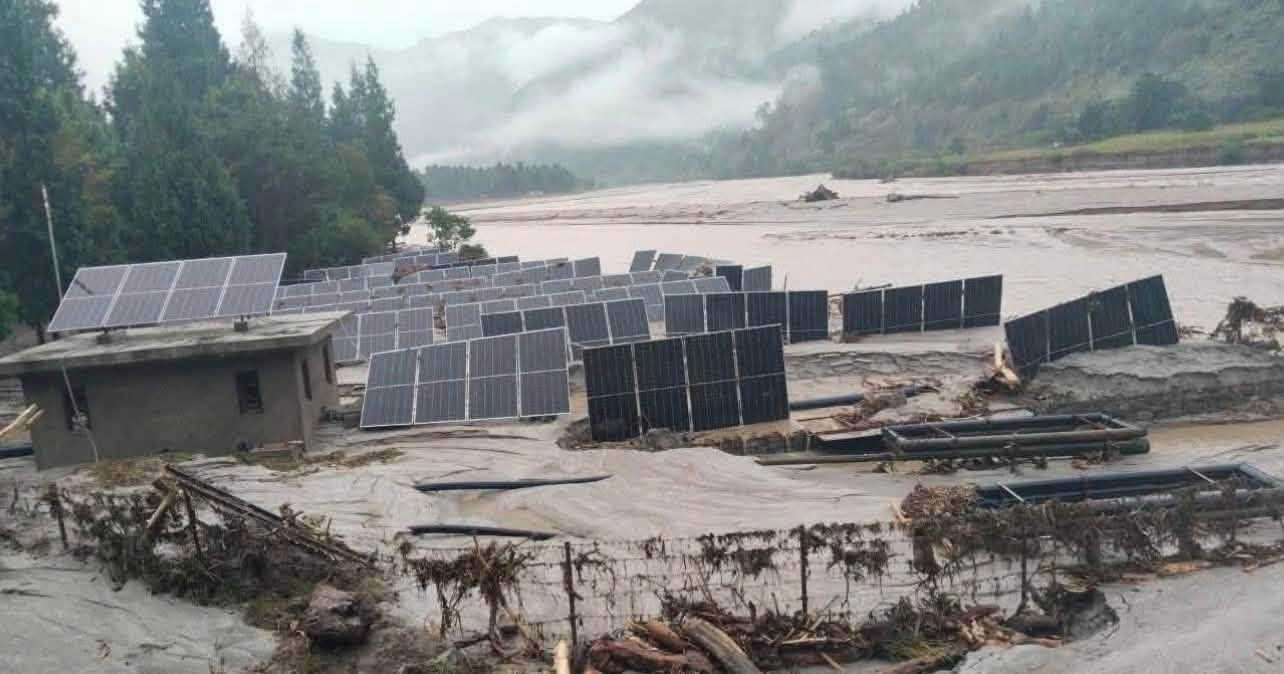 Bhutan GLOF triggers flood alert in Assam, North Bengal