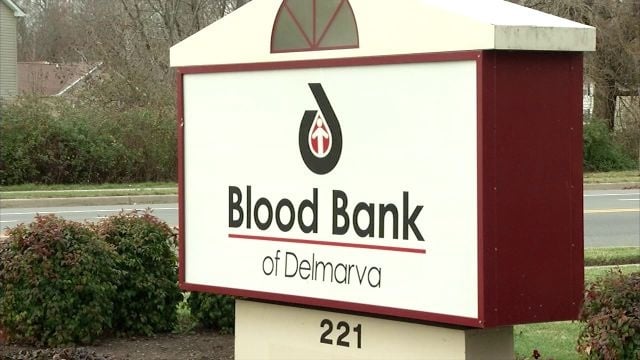 Blood Bank of Delmarva holds tote bag giveaway and $250 gift-card raffle