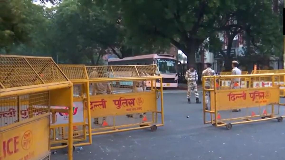 CEC row LIVE updates: INDIA bloc to hold protest march to ECI headquarters against 'vote chori'; security heightened