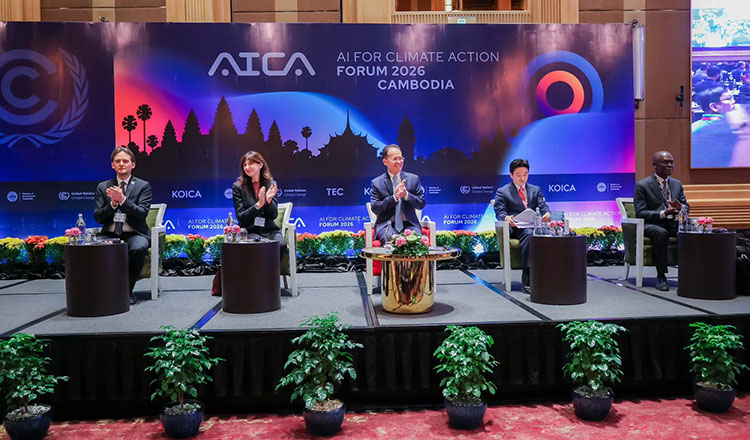 Cambodia calls for AI technology transfer to fight climate change