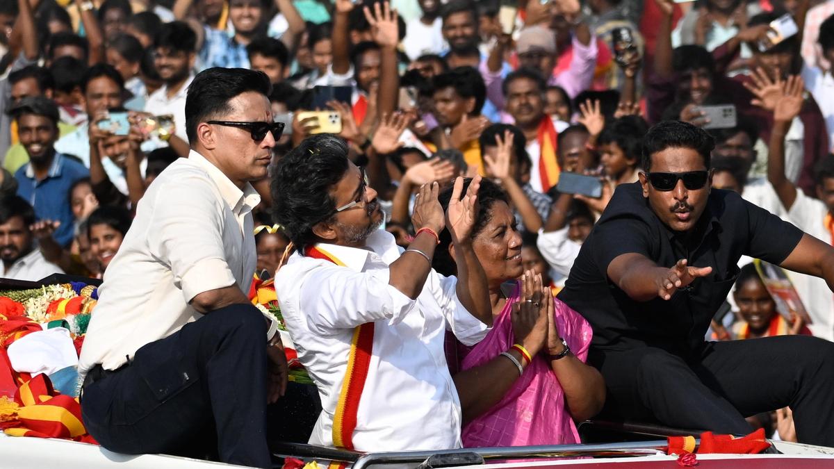 Campaigning for byelection ends in Madurantakam and Dharapuram