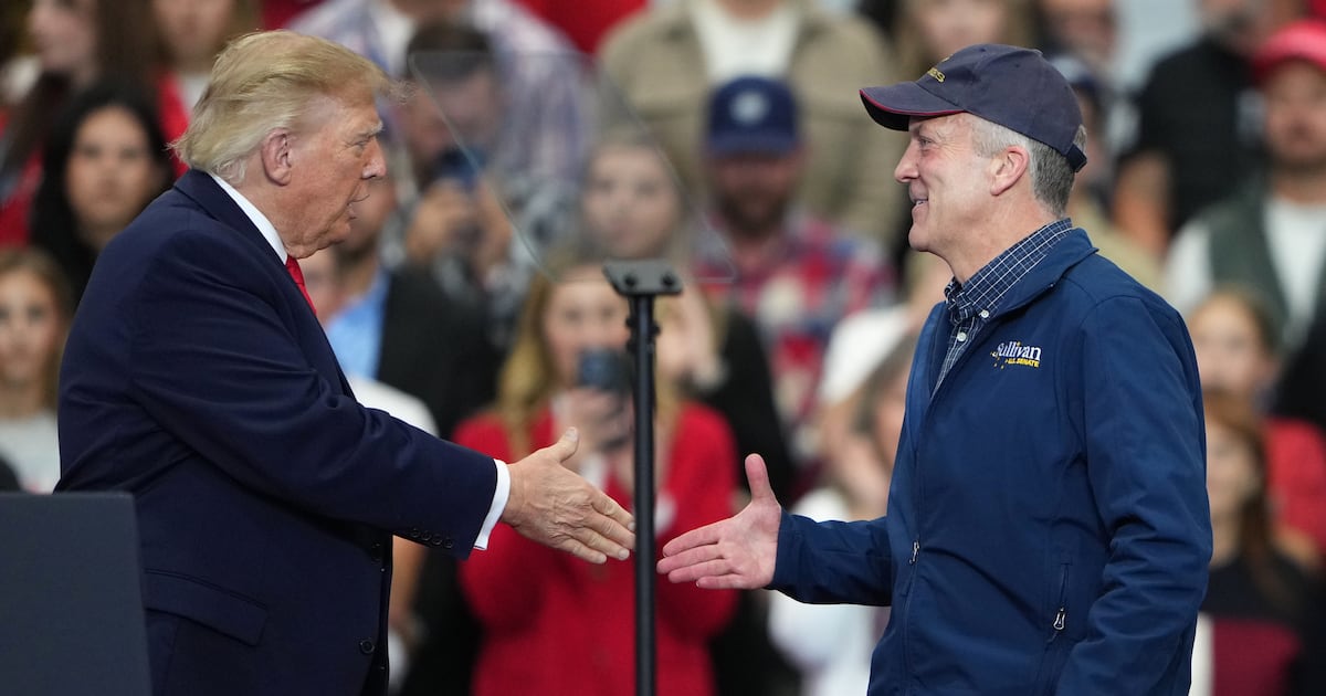 Campaigns, attorneys weigh in on Trump’s DOJ suit to block election results if Sen. Sullivan loses