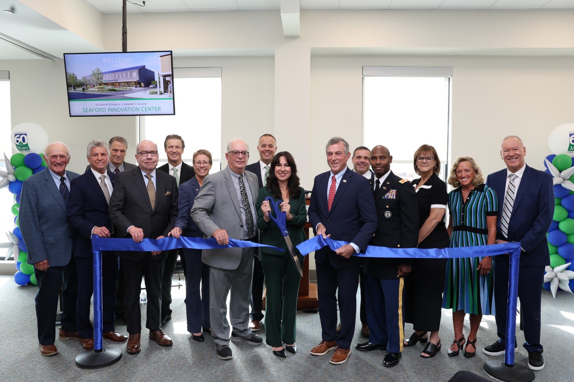 Del-Tech Cuts the Ribbon on New Seaford Innovation Center