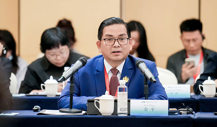 Expert urges sovereignty and dignity in peace talks