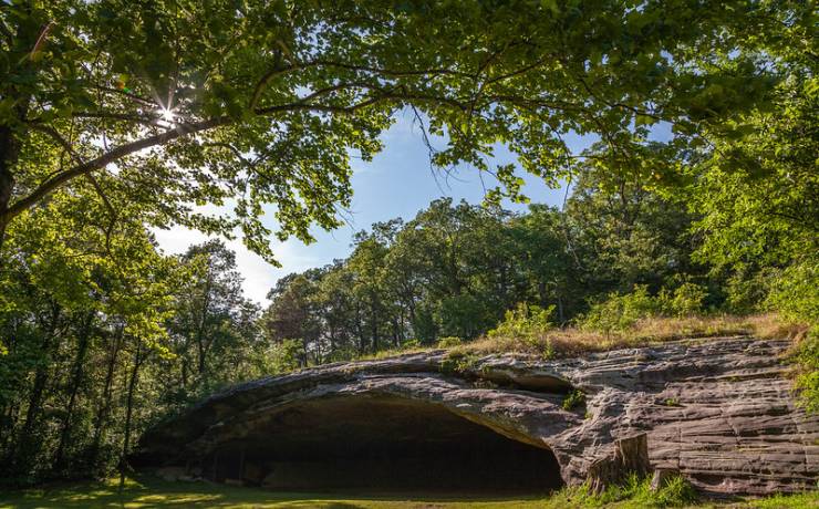 Explore Missouri's Underground World of Caves (LISTEN)
