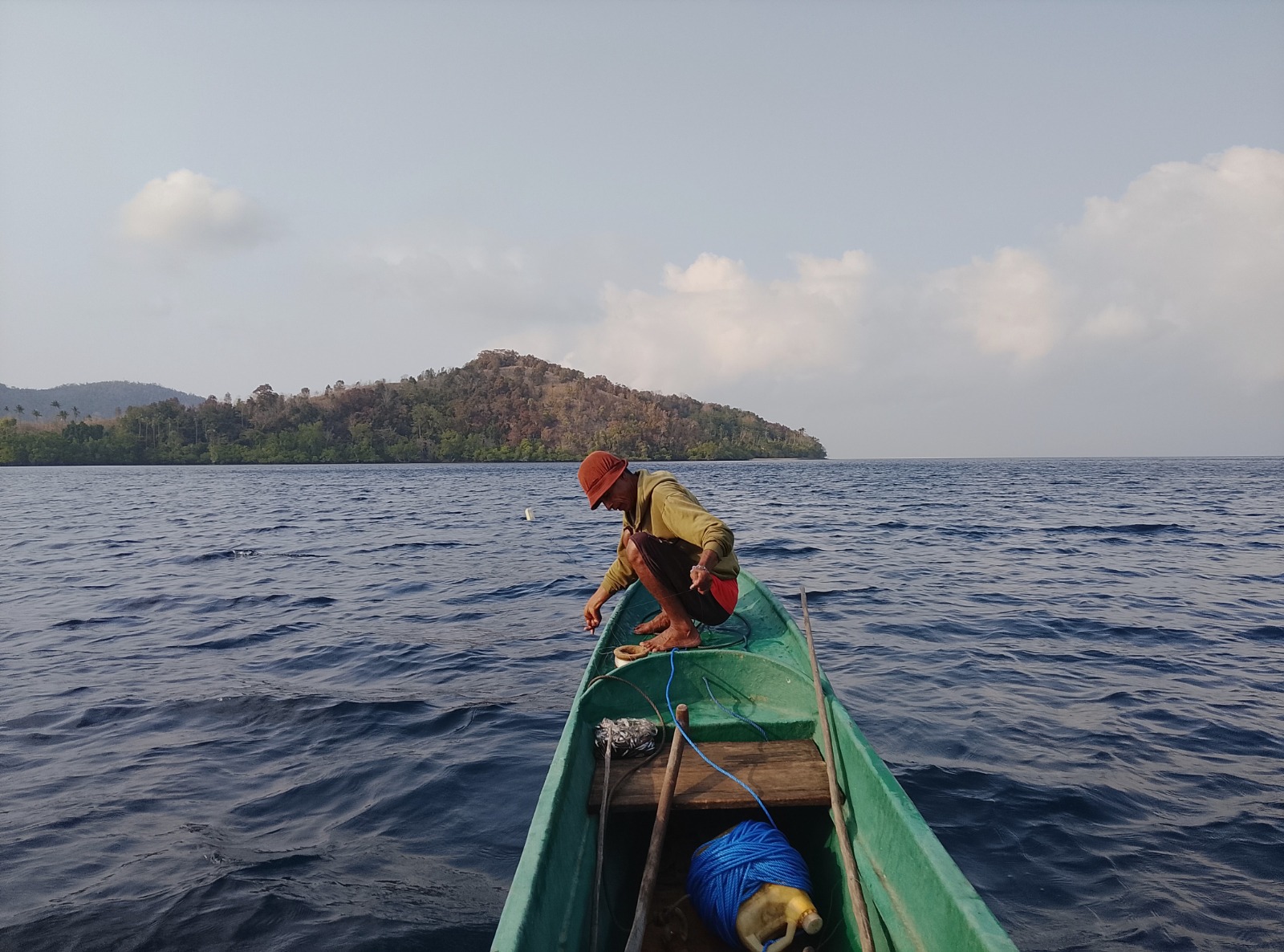 Fishers in eastern Indonesia struggle as rough seas keep them ashore