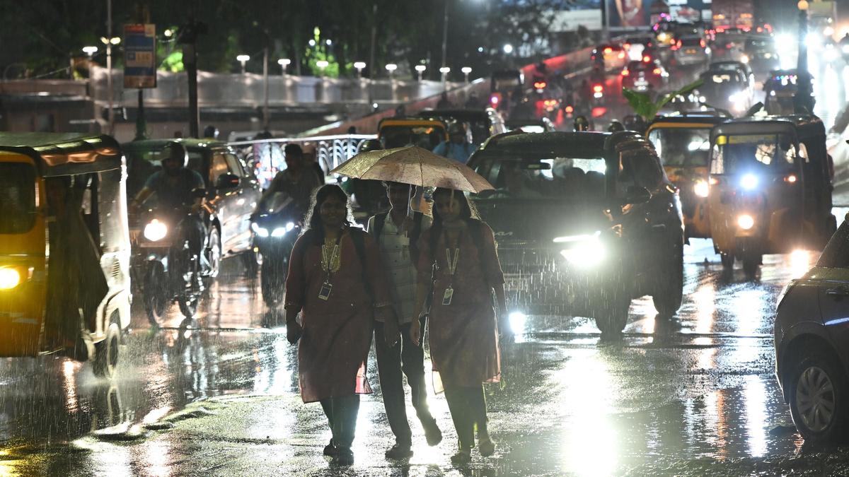 Heavy rain to hit Chennai, northern, delta and western districts on Sunday