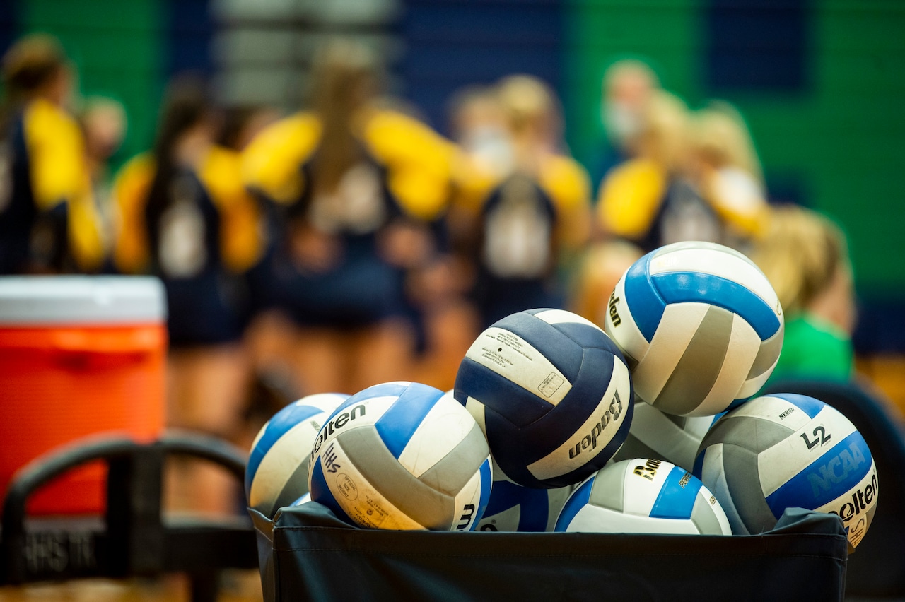 Heritage volleyball triangular against Valley Lutheran and Swan Valley