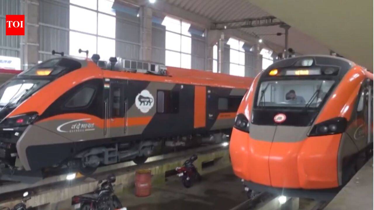 'Historic day': PM Modi welcomes launch of Kashi-Delhi Vande Bharat sleeper train | India News