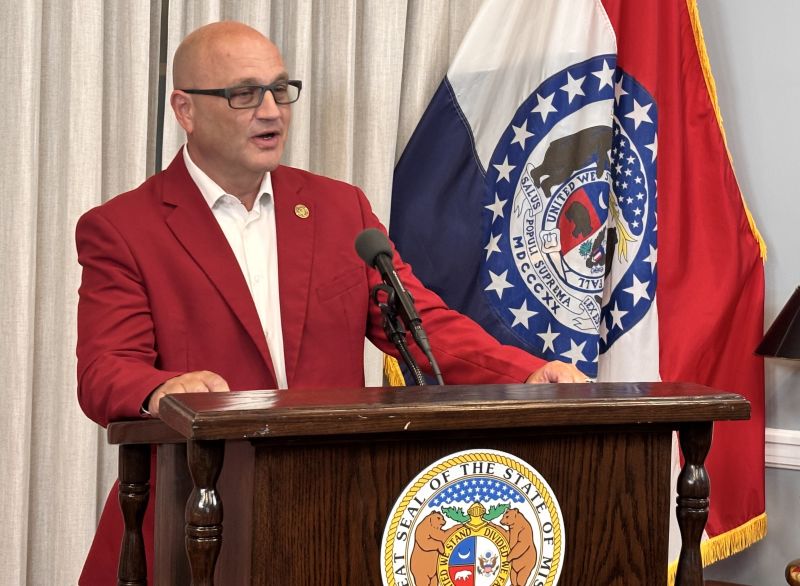Hoskins resolute on Congressional map decision: "One of my regrets is I did that too early"