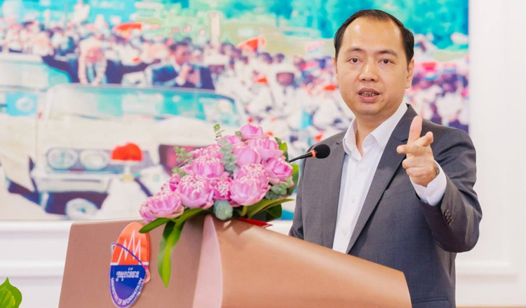 Information Ministry revokes licences of two media outlets for violating press law