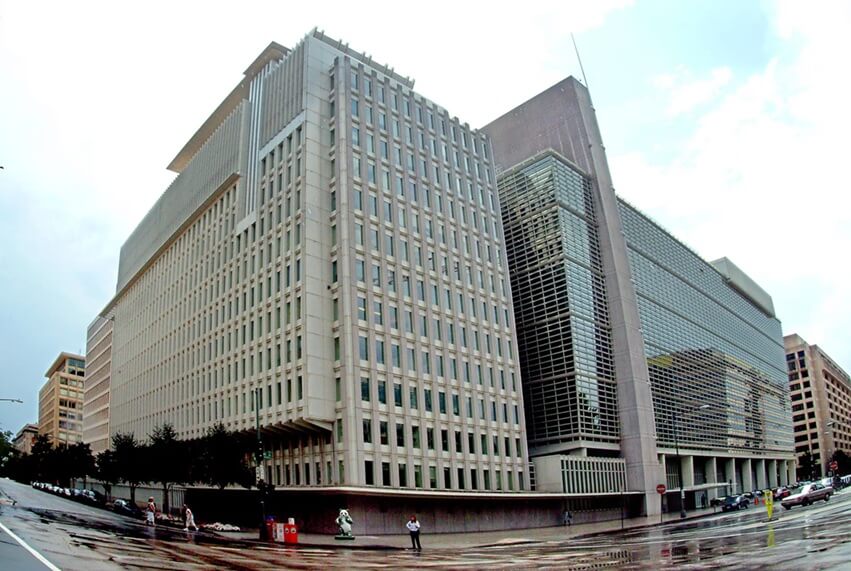 Iraq, World Bank discuss financing strategic projects