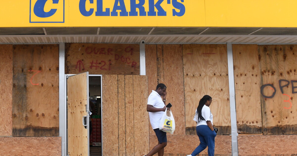 Isaias weakens after Gulf Coast landfall, bringing flooding threat to South