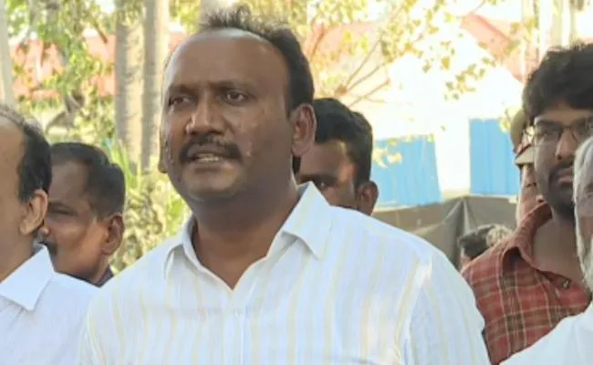 Jagan's Dependence on I-PAC Cost Him Power in 2024?
