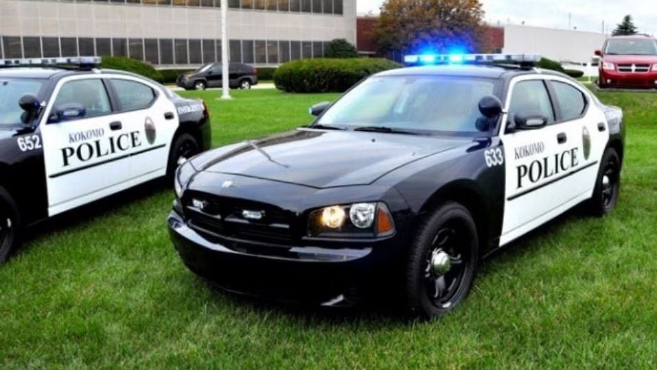 Kokomo police arrest 17-year-old after crash, shootings of 2 teens