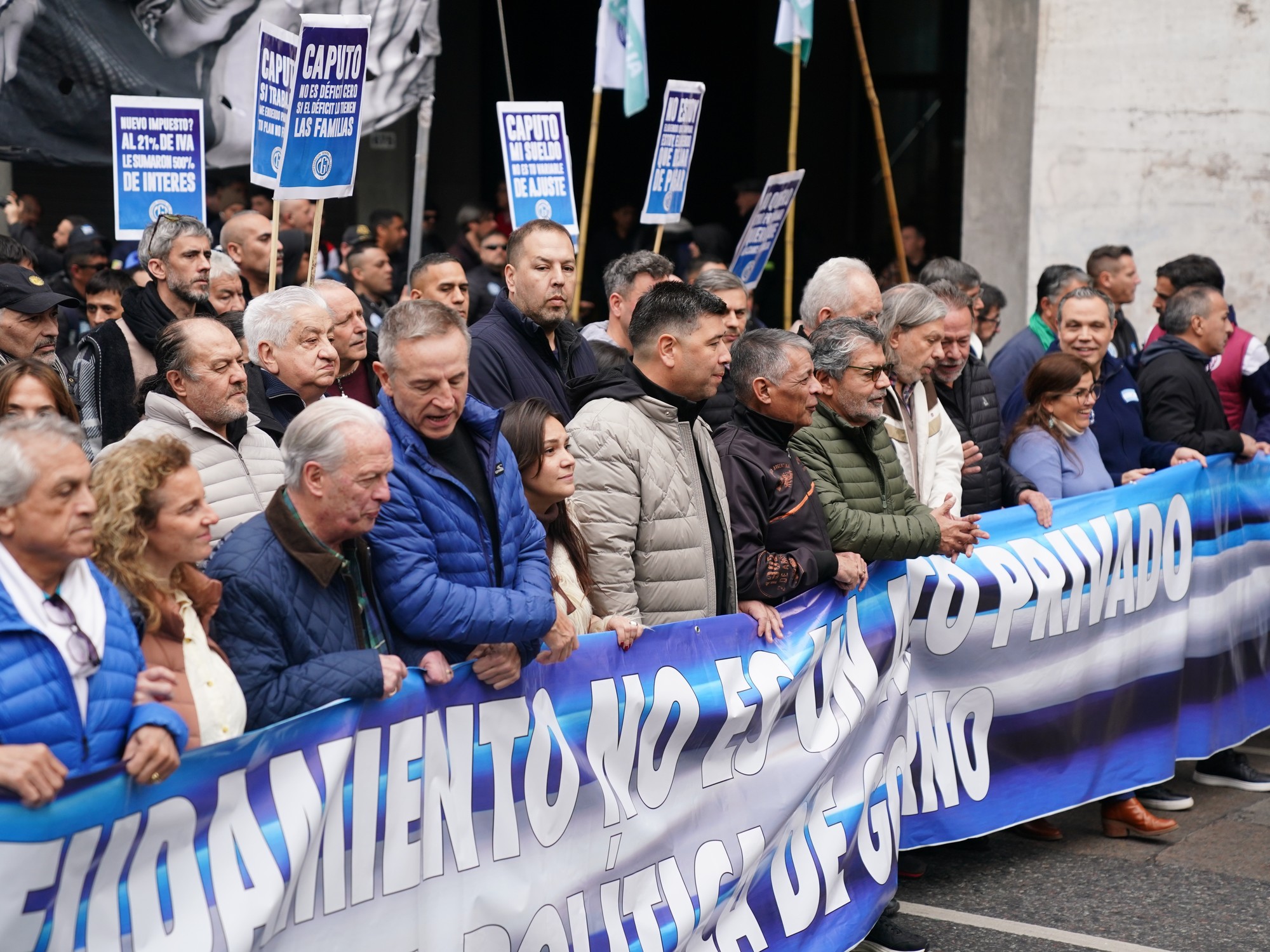 La CGT vuelve a protestar contra Milei con una marcha al centro porteño en defensa de la industria nacional