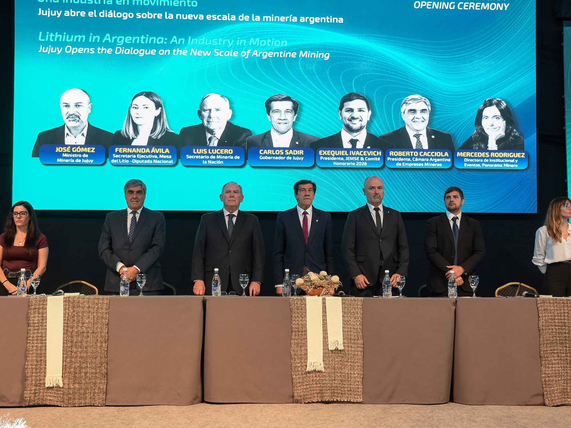 La minería busca blindar sus inversiones más allá de Milei y los gobiernos quieren capitalizar el reclamo