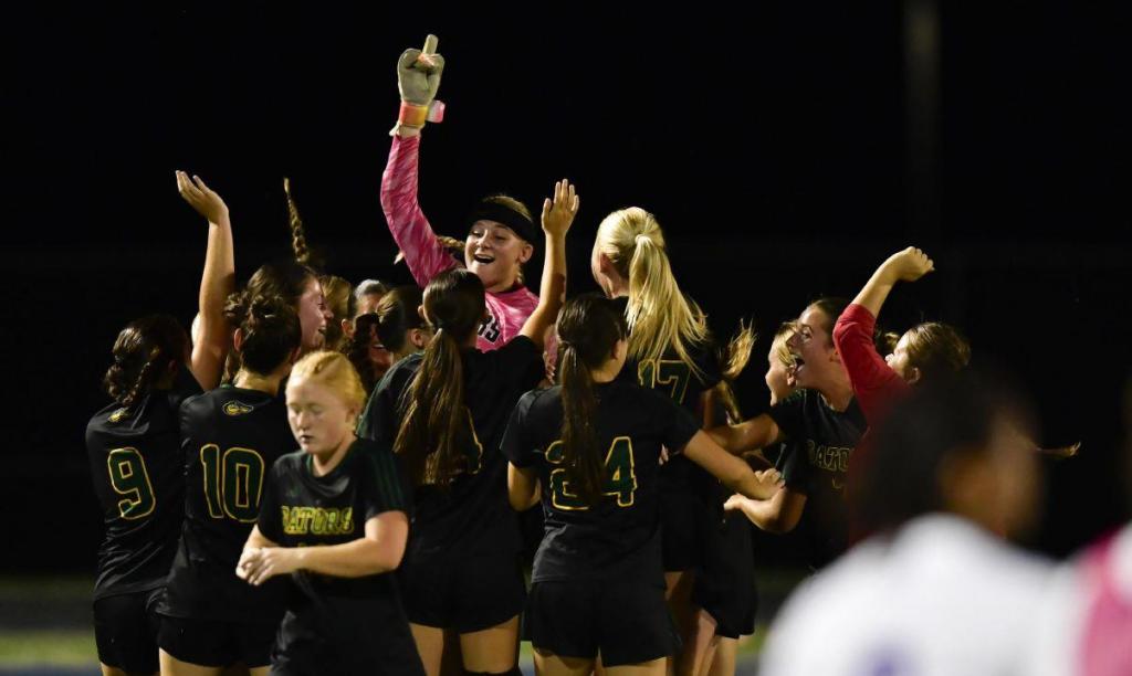 Lady Gators claim first district title since 2023