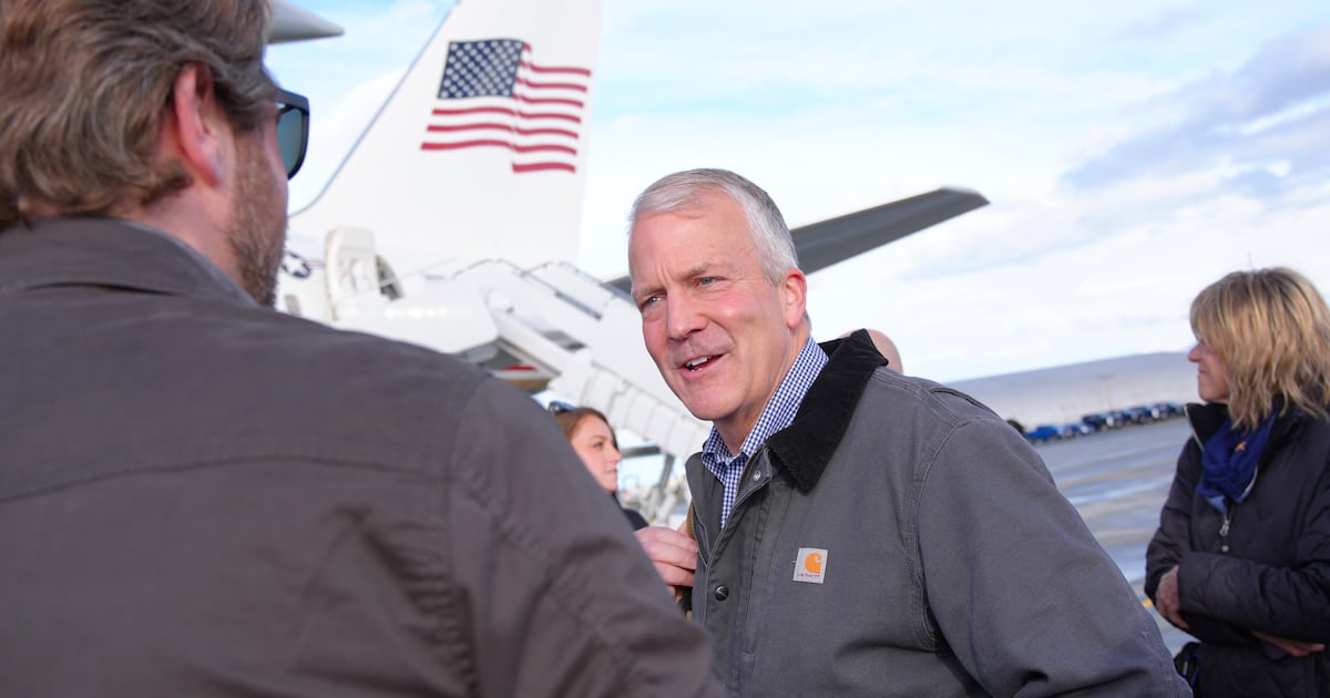 Letter: Anti-Sullivan ads don’t tell the whole story on stock trades