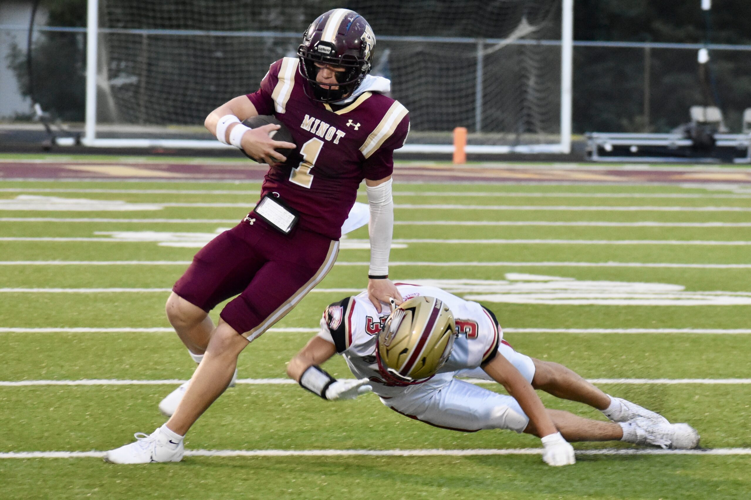Magi football falls to Braves 36-43