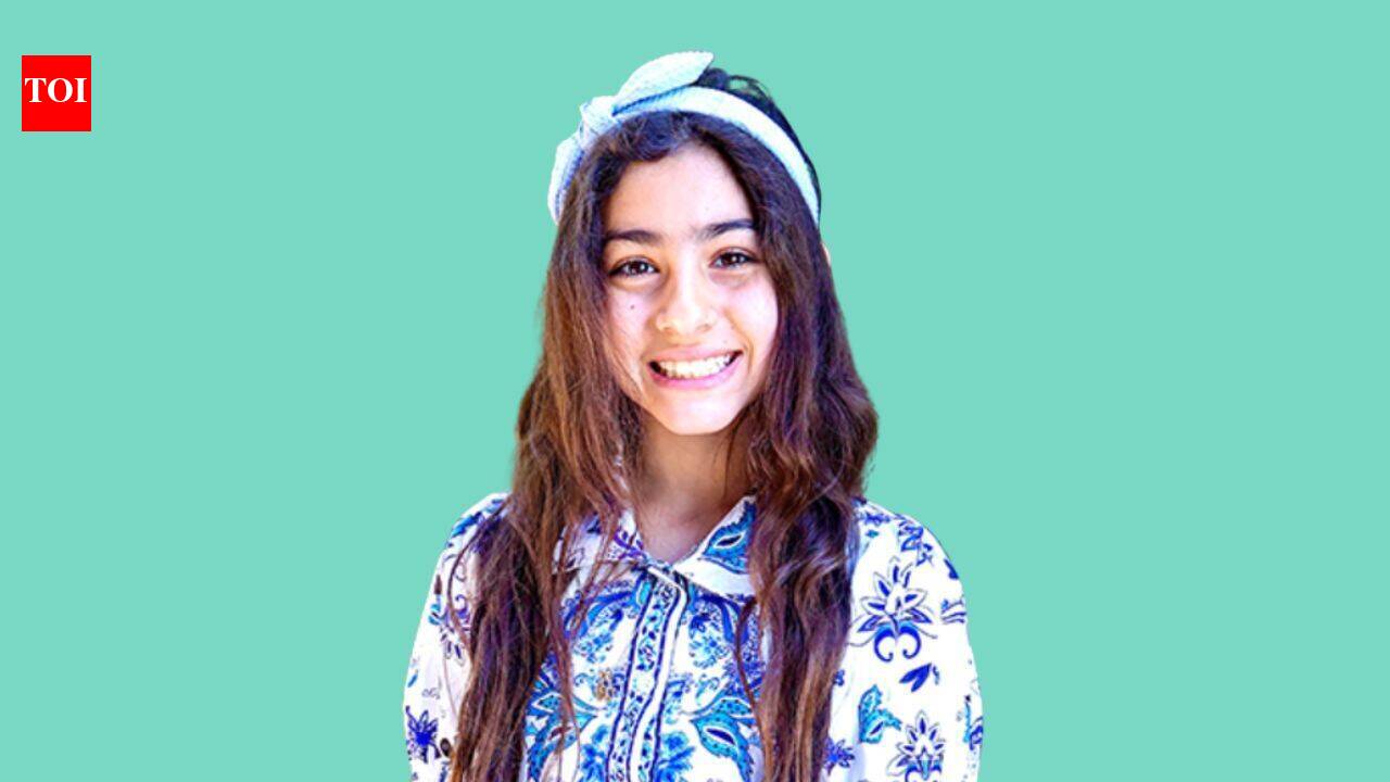 Meet Alekha Goldberg, a California seventh-grader who tested a potential brain-injury treatment on 350 fruit flies after her brother was hurt; injured flies given the highest dose survived and climbed better