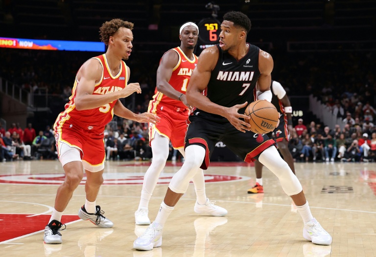 Miami Heat earn first win of NBA season with Antetokounmpo