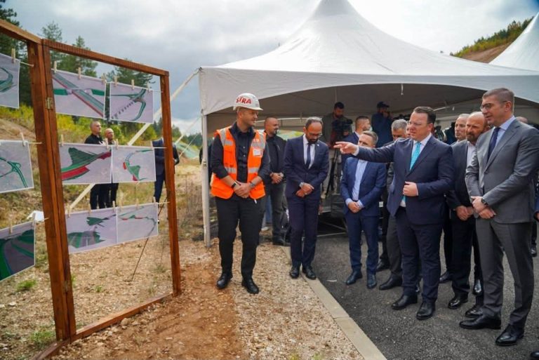 Mickoski: Macedonia will be at the crossroad of two European corridors