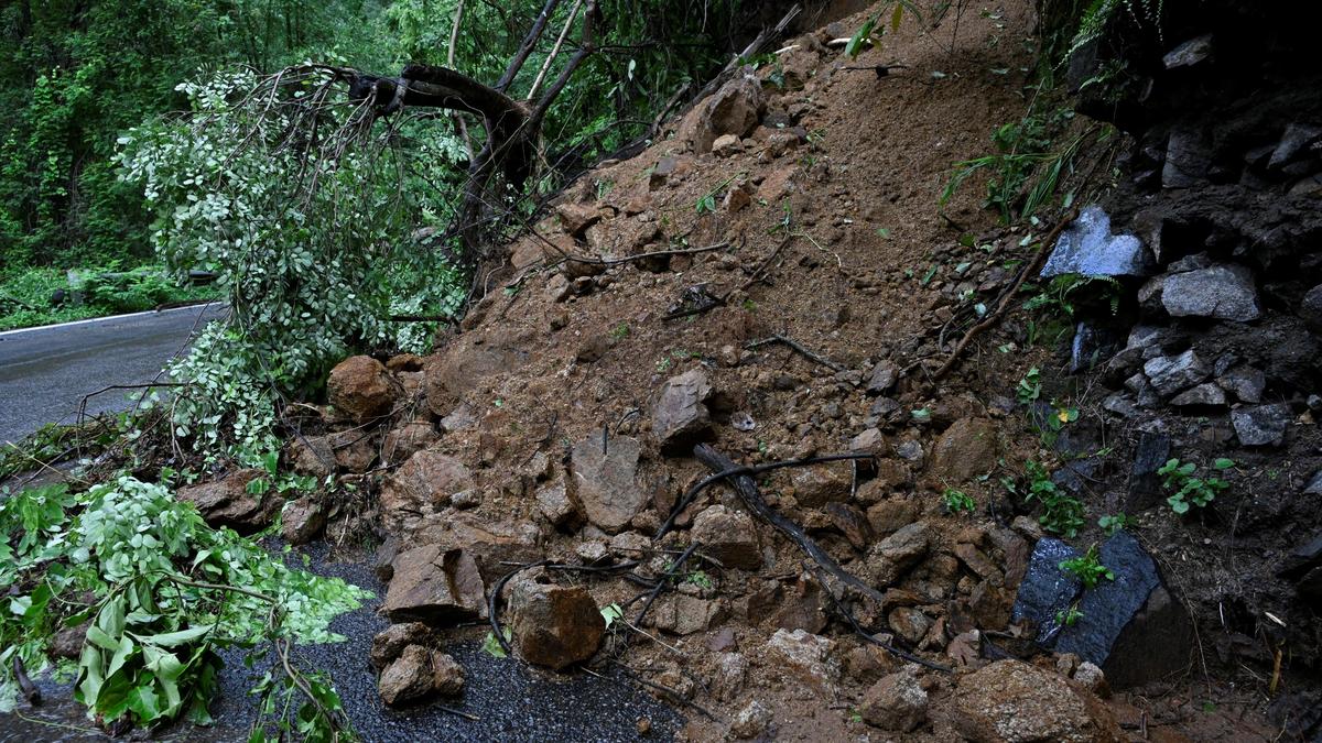Nilgiris district hit by 62 minor landslips in a day till October 25 morning