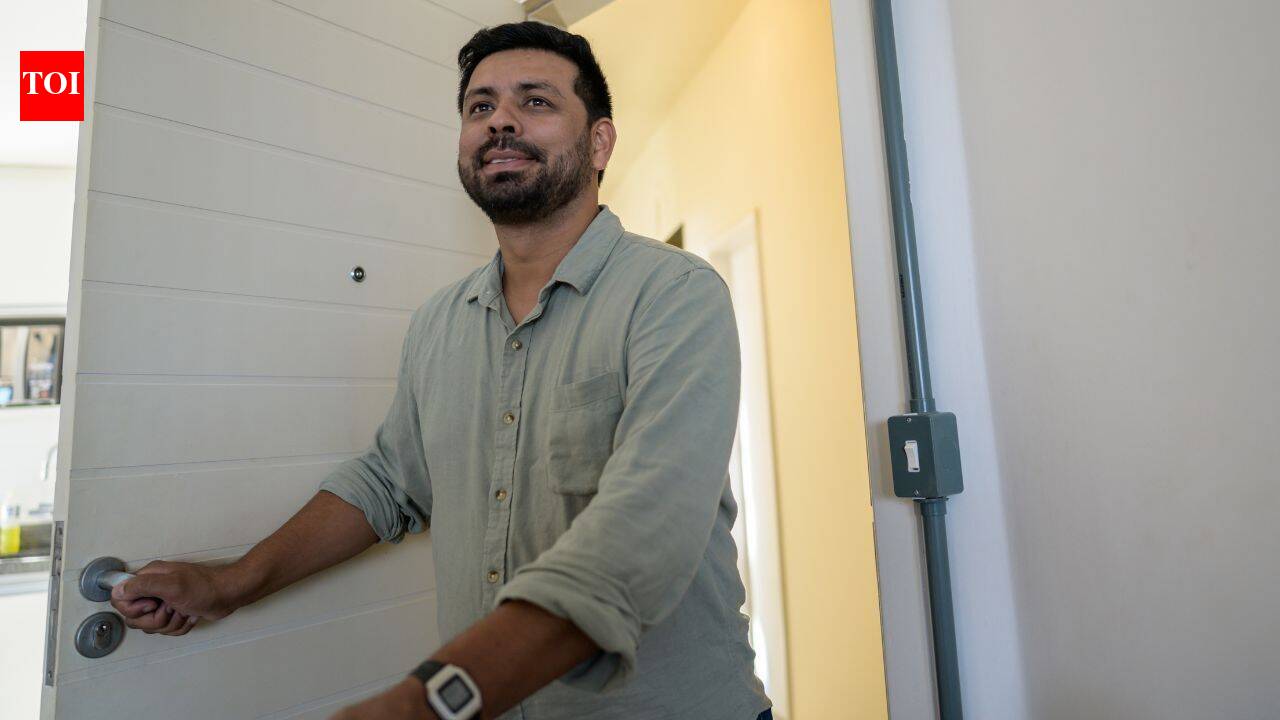 Psychology says people who always arrive early may have a distinct way of dealing with uncertainty; what punctuality reveals about control, responsibility and stress