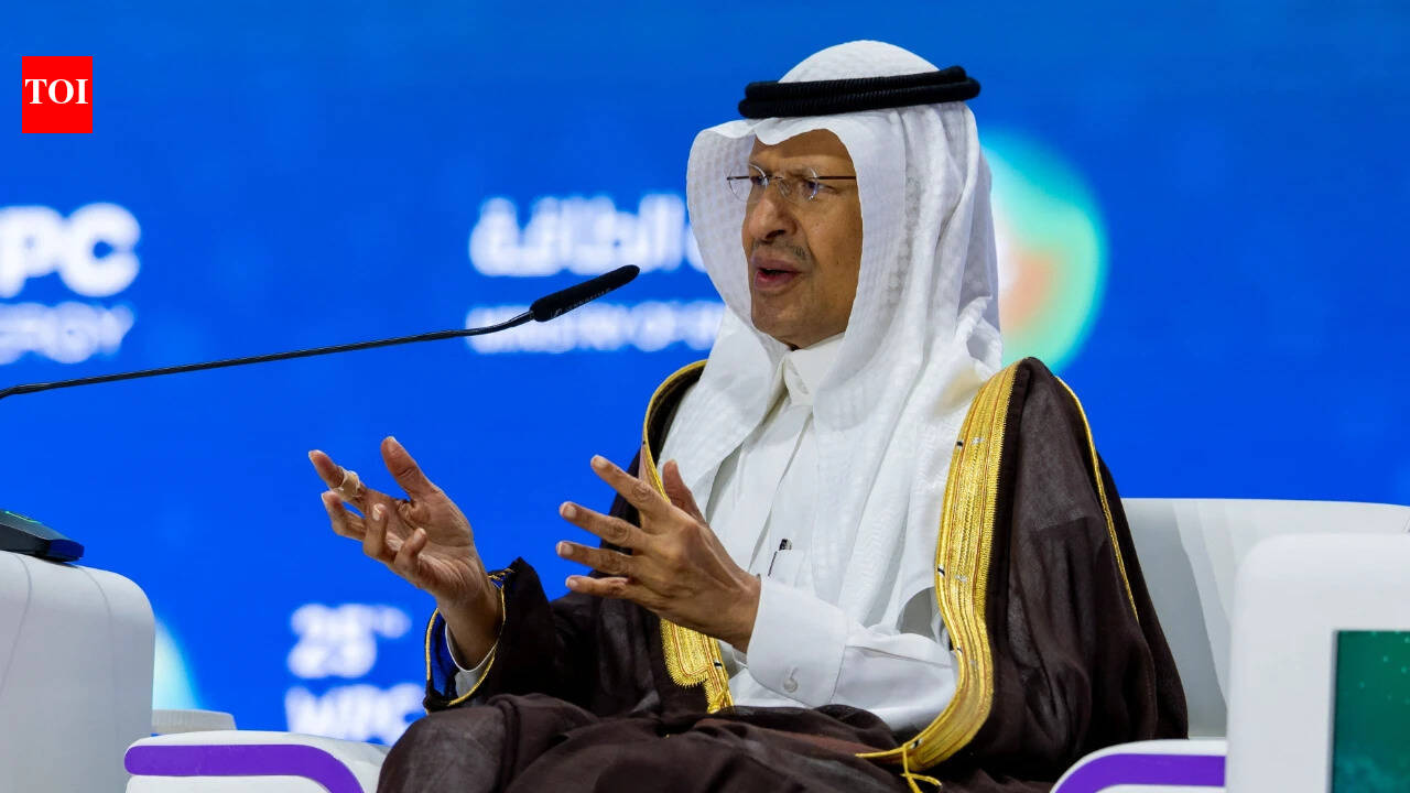 Saudi Arabia to increase crude exports to 10m barrels per day, examine transport alternatives